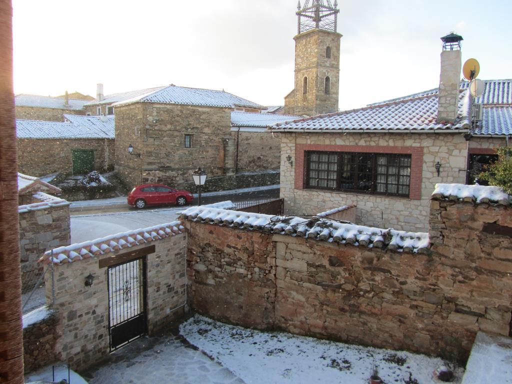 La Posada De Toribia Val De San Lorenzo Zewnętrze zdjęcie