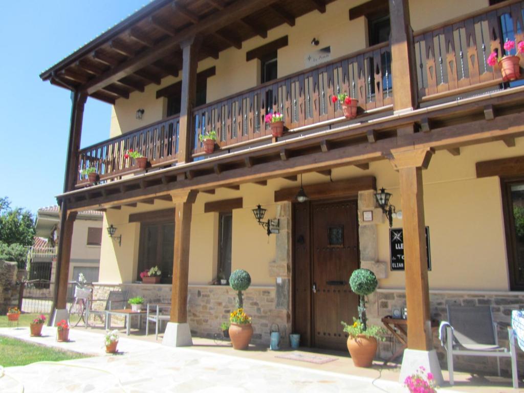 La Posada De Toribia Val De San Lorenzo Zewnętrze zdjęcie