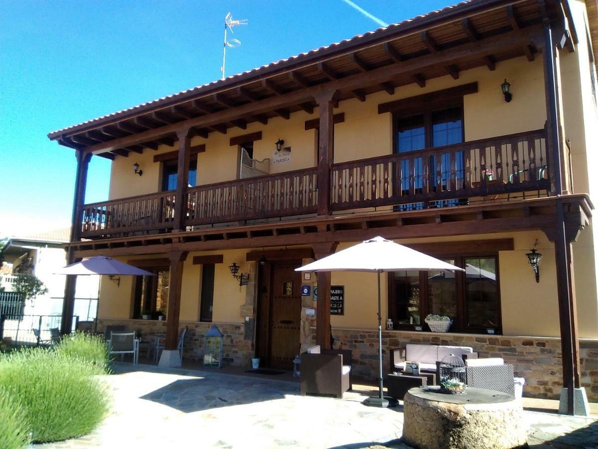 La Posada De Toribia Val De San Lorenzo Zewnętrze zdjęcie
