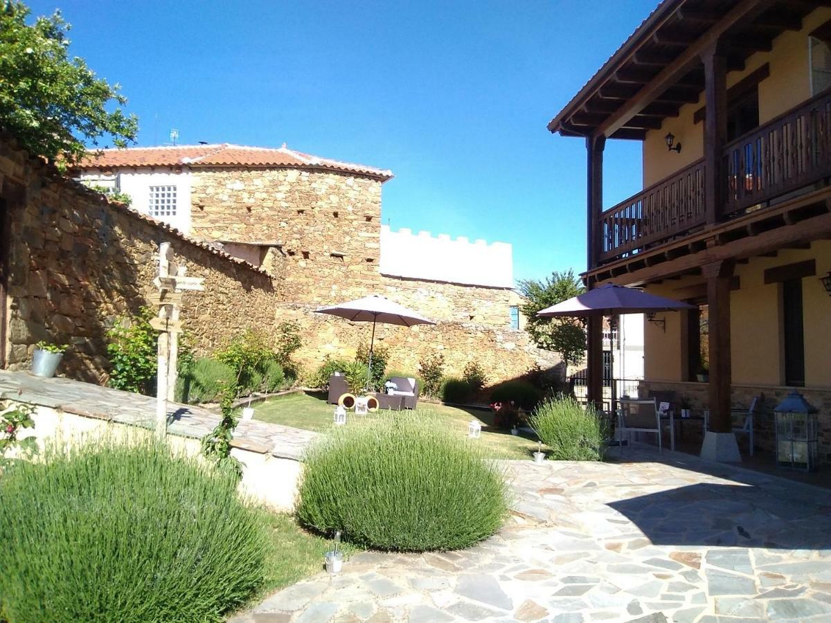 La Posada De Toribia Val De San Lorenzo Zewnętrze zdjęcie